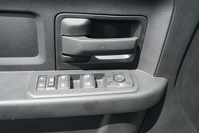 2025 RAM 2500 Tradesman - Photo 18
