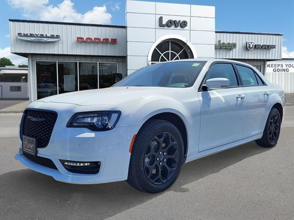 New 2023 Chrysler 300 Touring L For Sale Alice TX