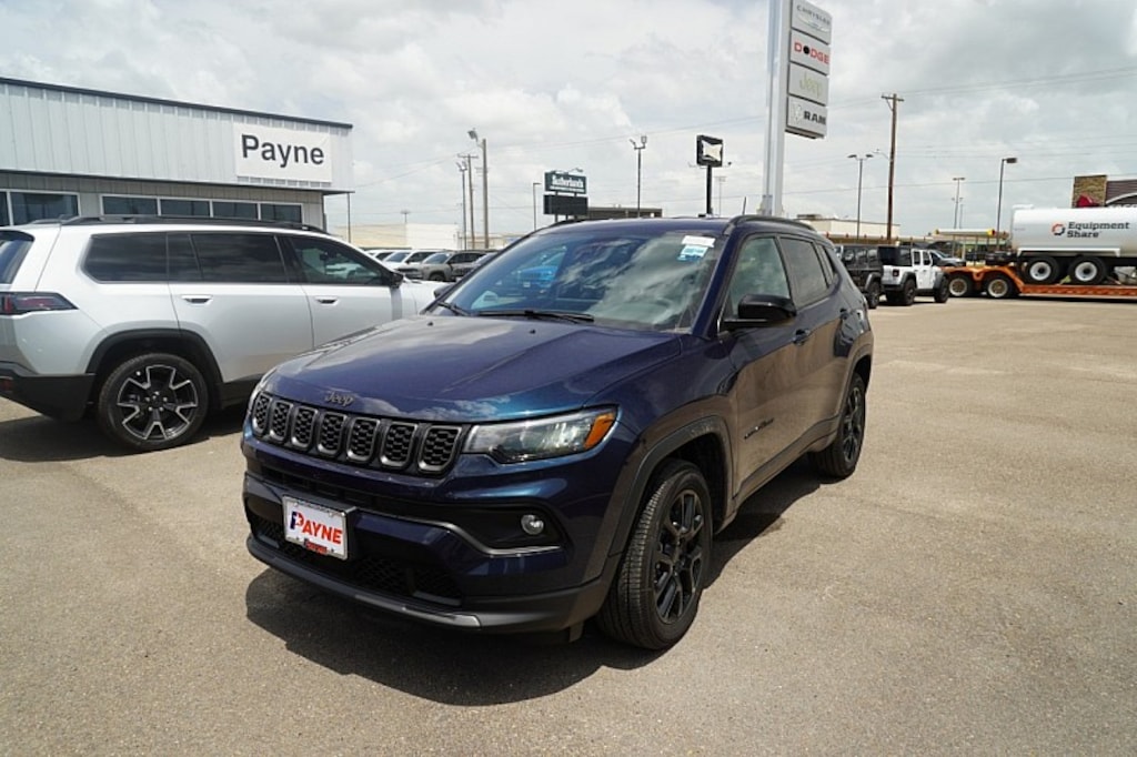 New 2026 Jeep Compass Latitude Altitude Sport Utility
