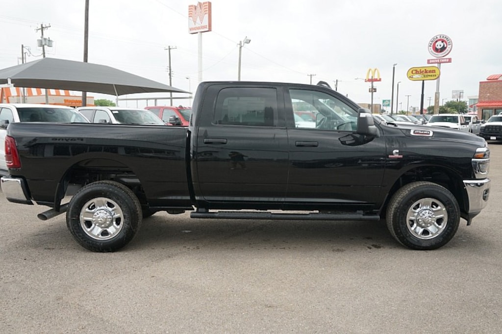 New 2026 Ram 2500 4WD Tradesman Pickup