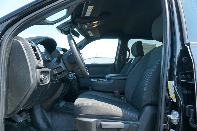 2025 RAM 3500 Chassis Tradesman - Photo 15
