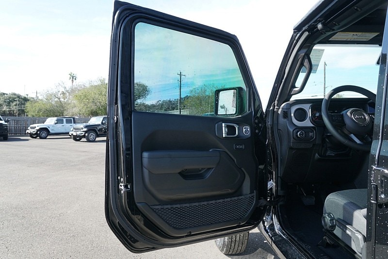 2025 Jeep Gladiator Sport S - Photo 15
