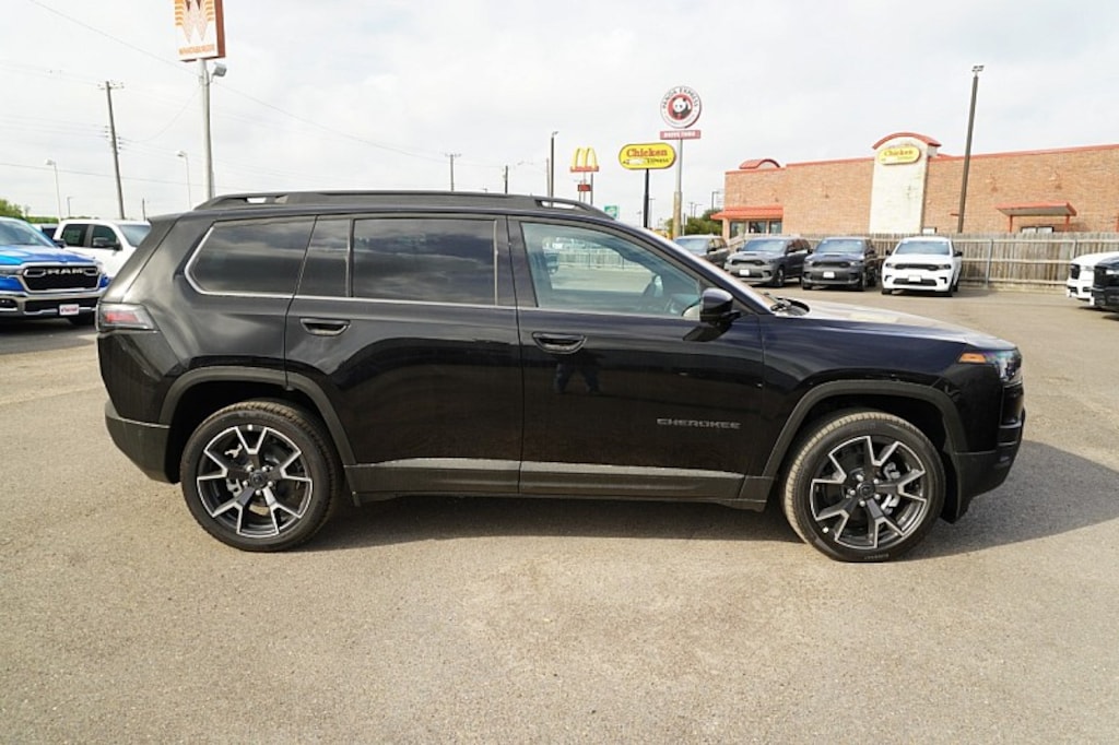 New 2026 Jeep Cherokee OVERLAND 4X4 Sport Utility