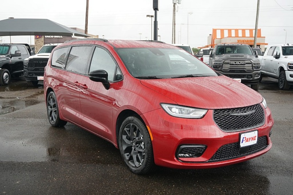 New 2026 Chrysler Pacifica SELECT Passenger Van