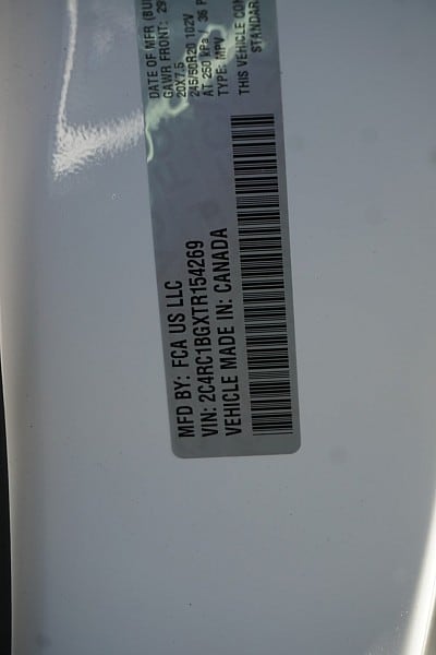 2026 Chrysler Pacifica Select - Photo 32