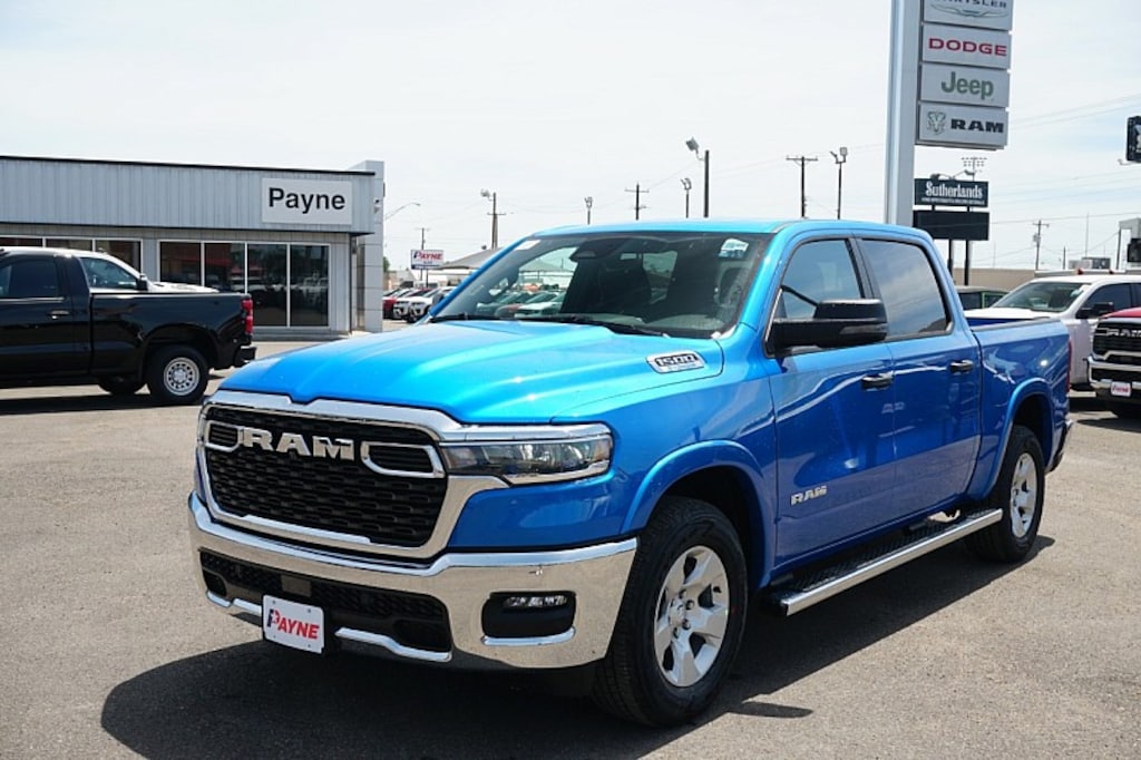 New 2026 Ram 1500 LONE STAR CREW CAB 4X2 5'7 BOX Pickup