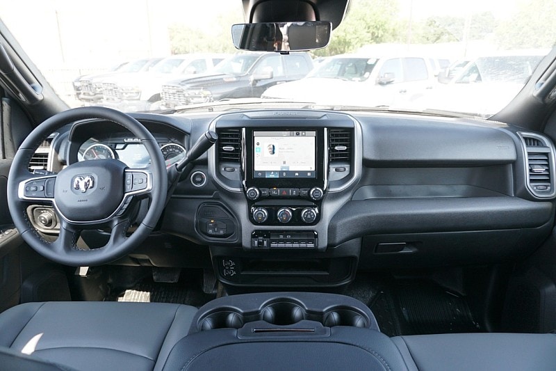 2025 RAM 3500 Chassis Tradesman - Photo 20