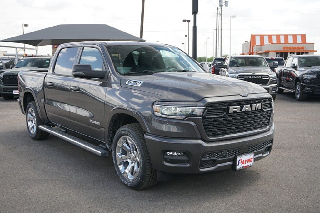 New 2026 Ram 1500 LONE STAR CREW CAB 4X2 5'7 BOX Pickup