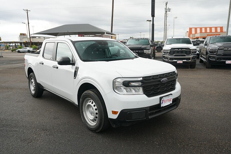 2023 Ford Maverick XL photo 3