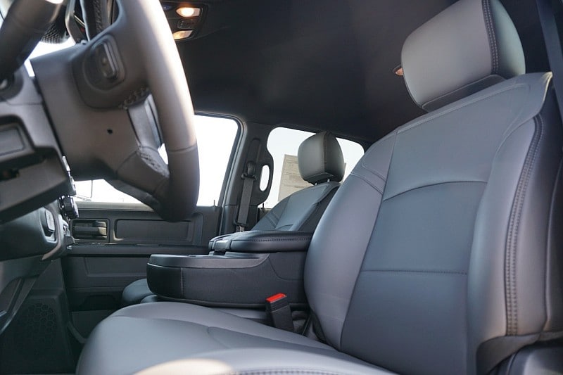 2025 RAM 3500 Chassis Tradesman - Photo 18