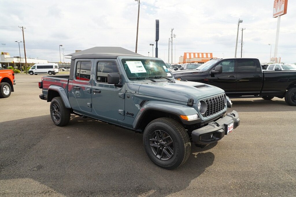 New 2025 Jeep Gladiator Sport S Pickup