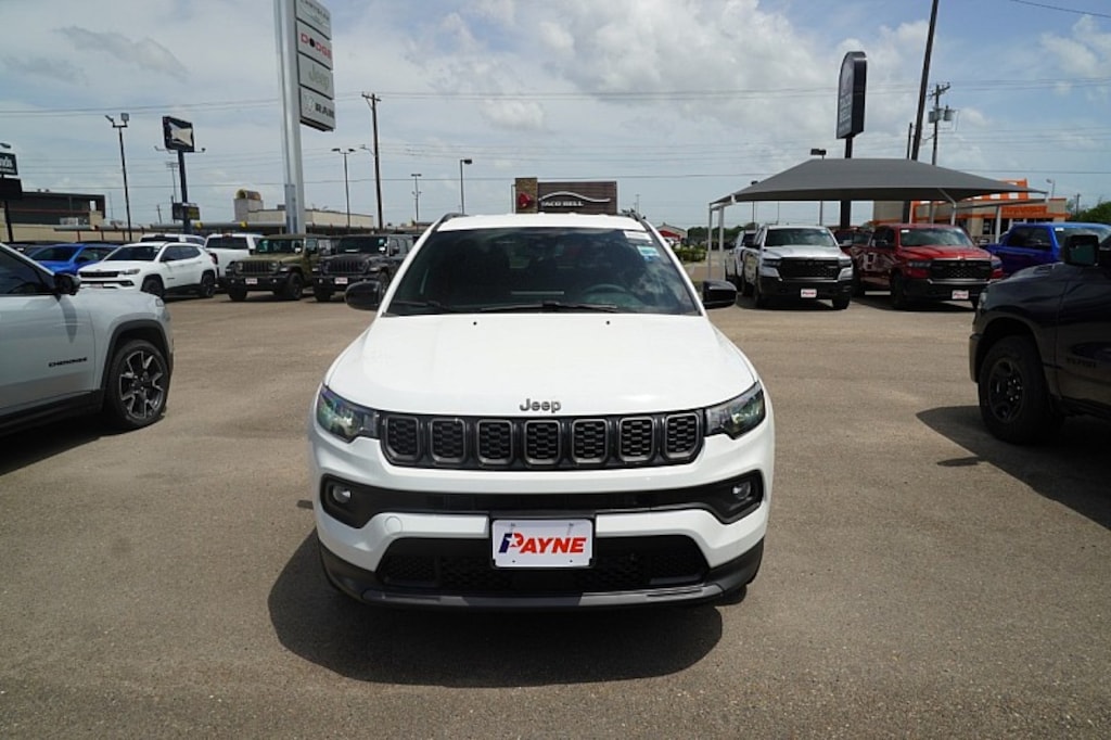 New 2026 Jeep Compass LATITUDE ALTITUDE 4X4 Sport Utility