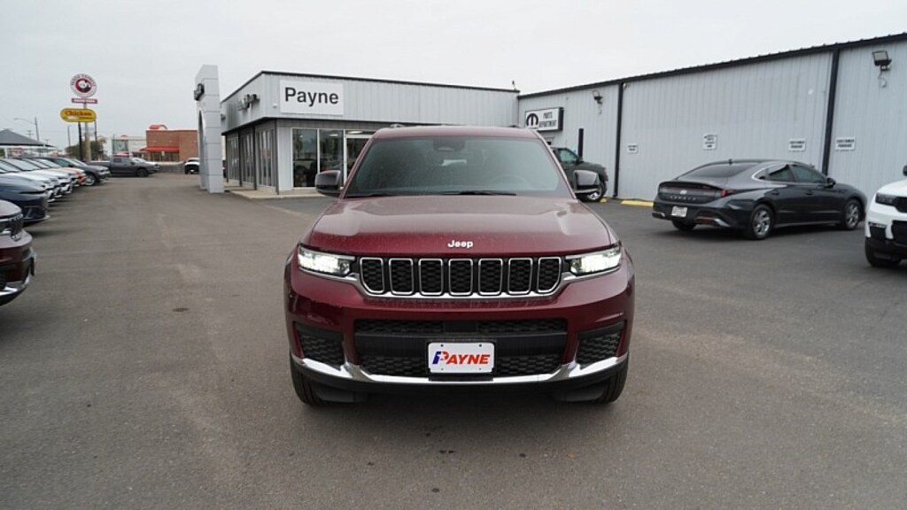 New 2025 Jeep Grand Cherokee L LAREDO 4X2 Sport Utility