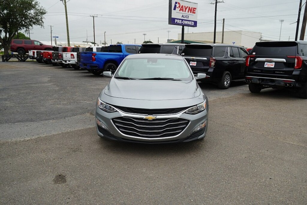 Used 2024 Chevrolet Malibu LT Mid-Size Car