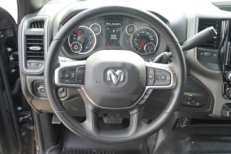 2025 RAM 3500 Chassis Tradesman - Photo 26