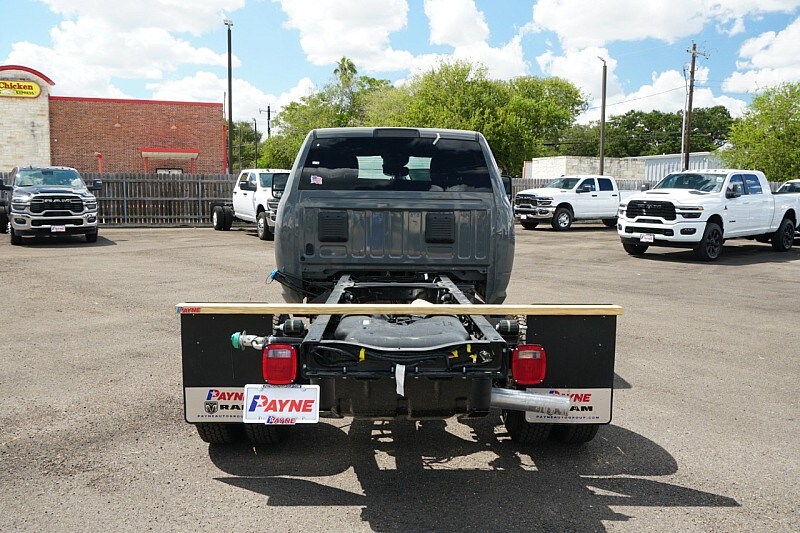 2026 RAM 3500 Chassis Tradesman - Photo 22