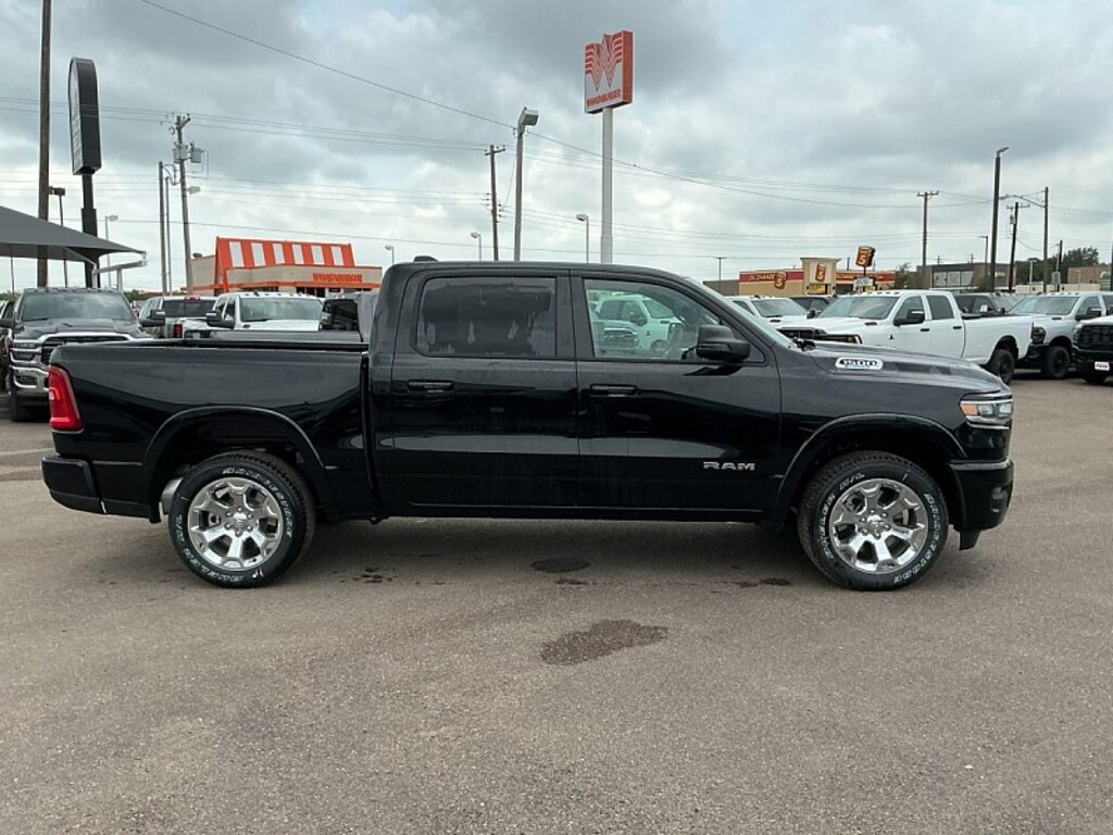 New 2026 RAM 1500 BIGHORN/LONESTAR CREW 4X4 LONE STAR CREW CAB 4X4 5'7 BOX Pickup