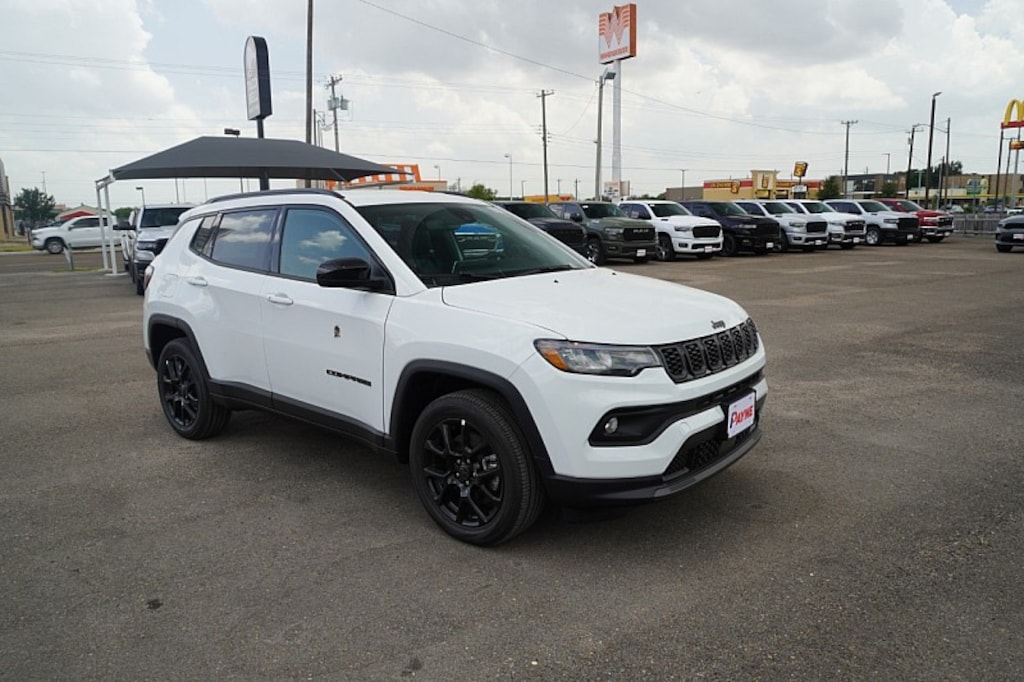 New 2026 Jeep Compass LATITUDE ALTITUDE 4X4 Sport Utility