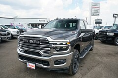 2025 Ram 2500 LARAMIE CREW CAB 4X4 6'4 BOX Pickup
