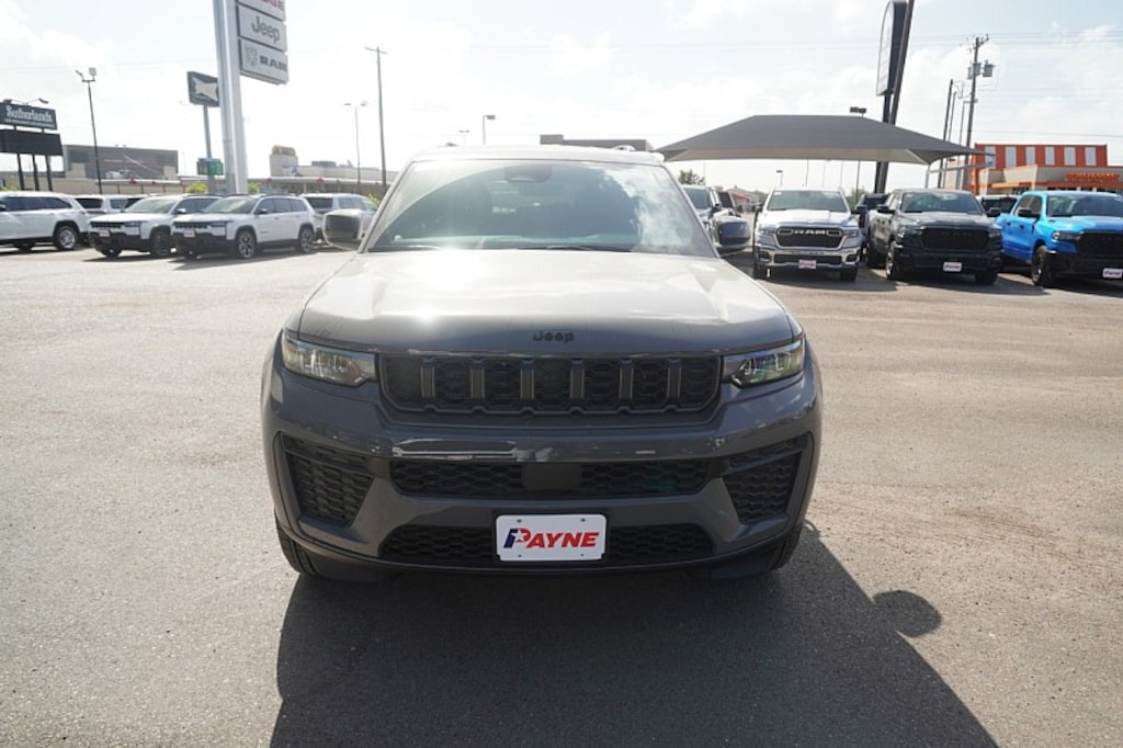 New 2027 Jeep Grand Cherokee L Laredo Altitude Sport Utility