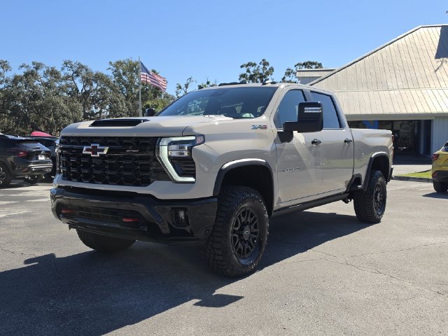 2026 Chevrolet Silverado 2500 HD ZR2 - Photo 7