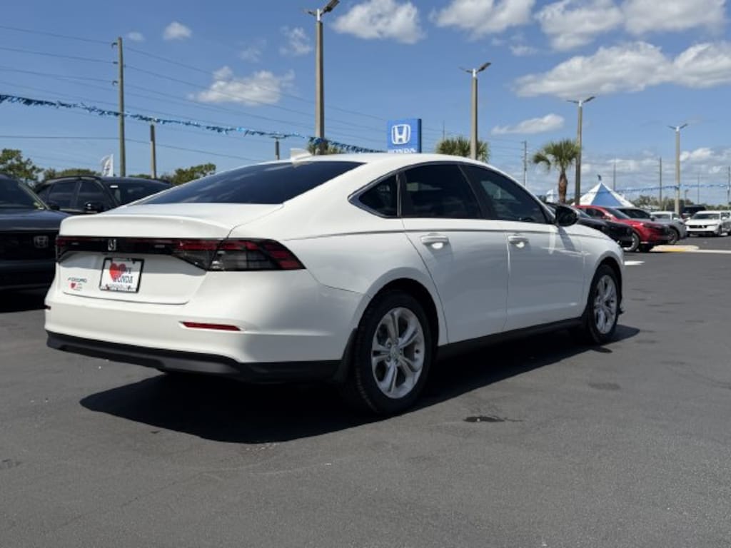 Used 2023 Honda Accord LX Sedan