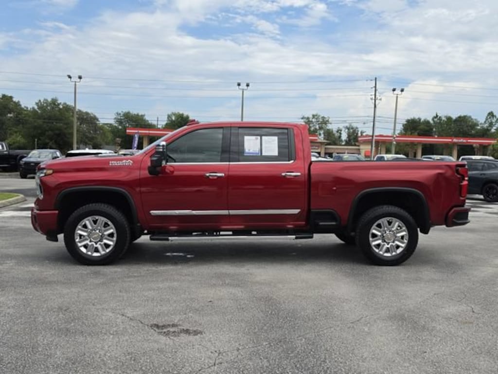 Used 2025 Chevrolet Silverado 2500 HD High Country Truck Crew Cab