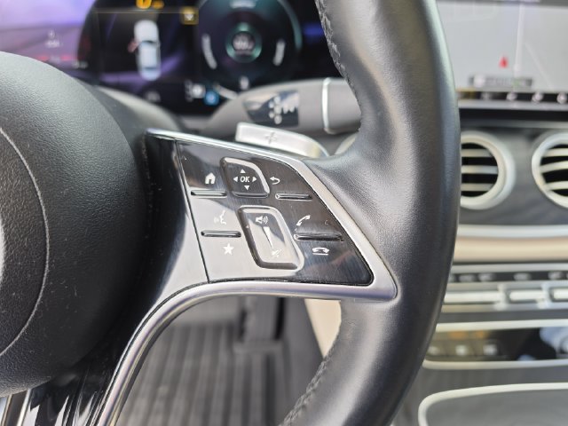 2021 Mercedes-Benz E-Class E350 - Photo 32