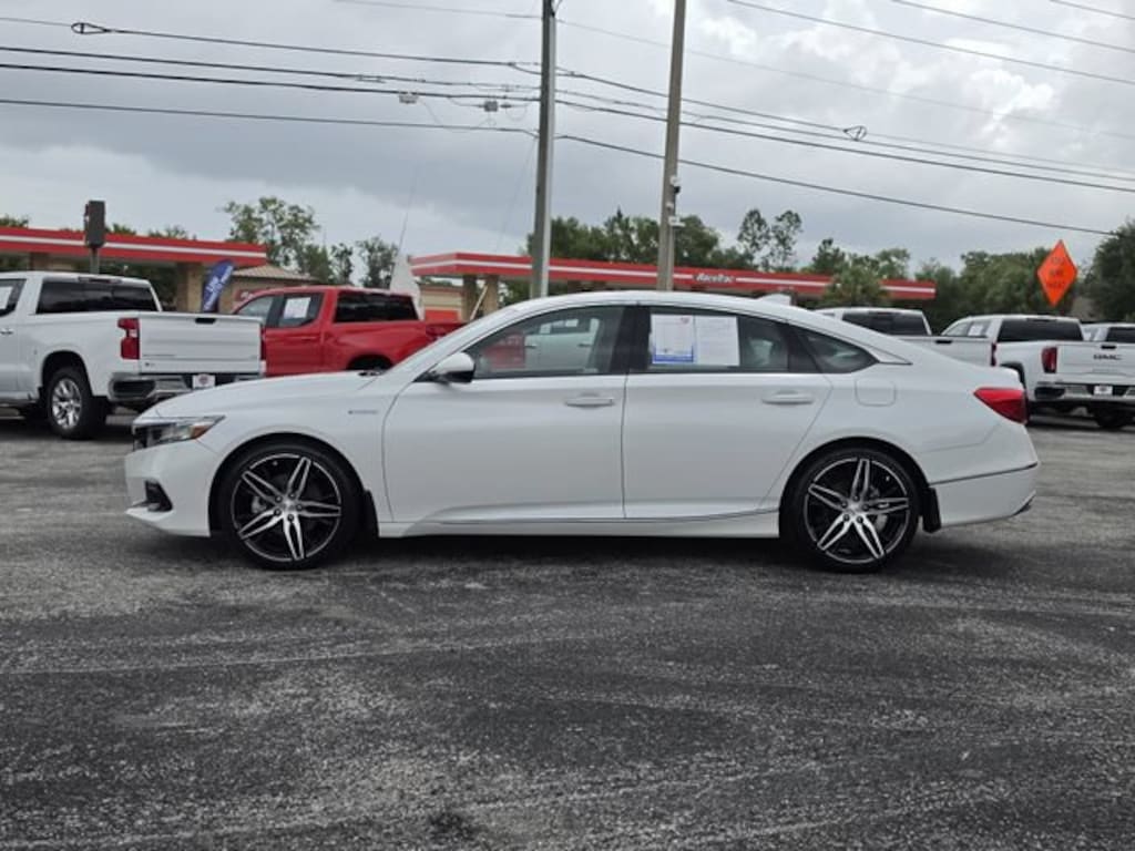 Used 2022 Honda Accord Hybrid Touring Sedan
