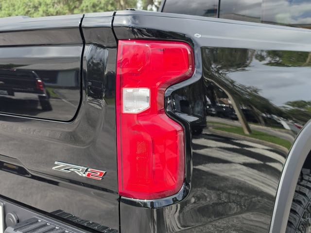 2026 Chevrolet Silverado 1500 ZR2 - Photo 11