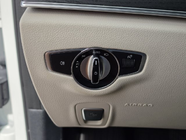 2021 Mercedes-Benz E-Class E350 - Photo 30