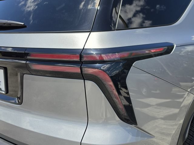 2026 Chevrolet Traverse LT - Photo 11