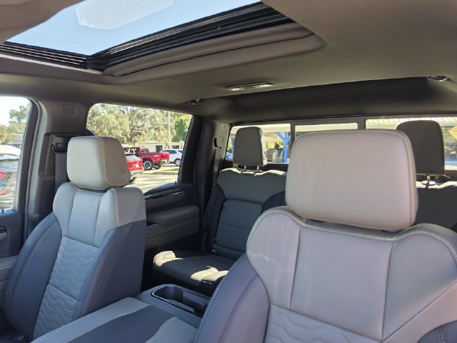 2026 Chevrolet Silverado 2500 HD ZR2 - Photo 23