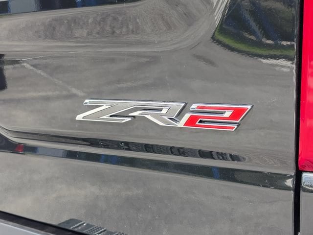 2026 Chevrolet Silverado 1500 ZR2 - Photo 13