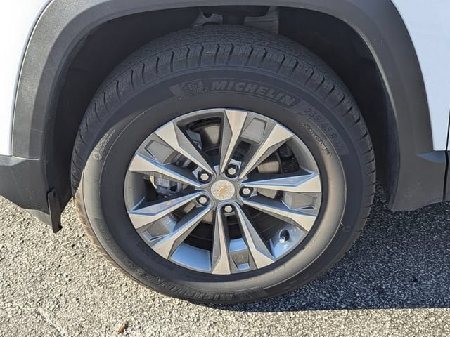 2025 Chevrolet Equinox LT - Photo 37
