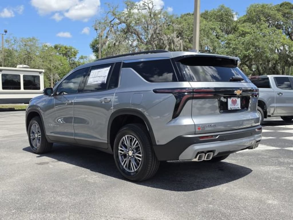 New 2026 Chevrolet Traverse LT SUV