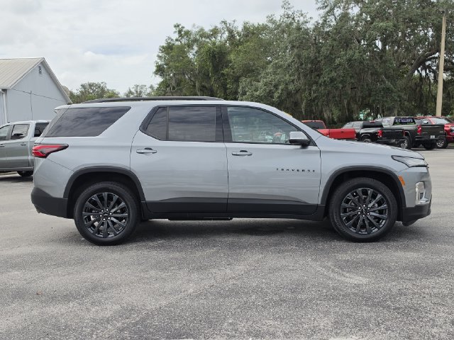 2023 Chevrolet Traverse RS - Photo 3