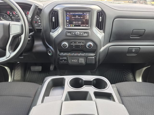 2025 Chevrolet Silverado 2500HD Custom - Photo 18