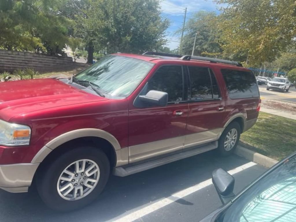 Used 2014 Ford Expedition EL XLT SUV