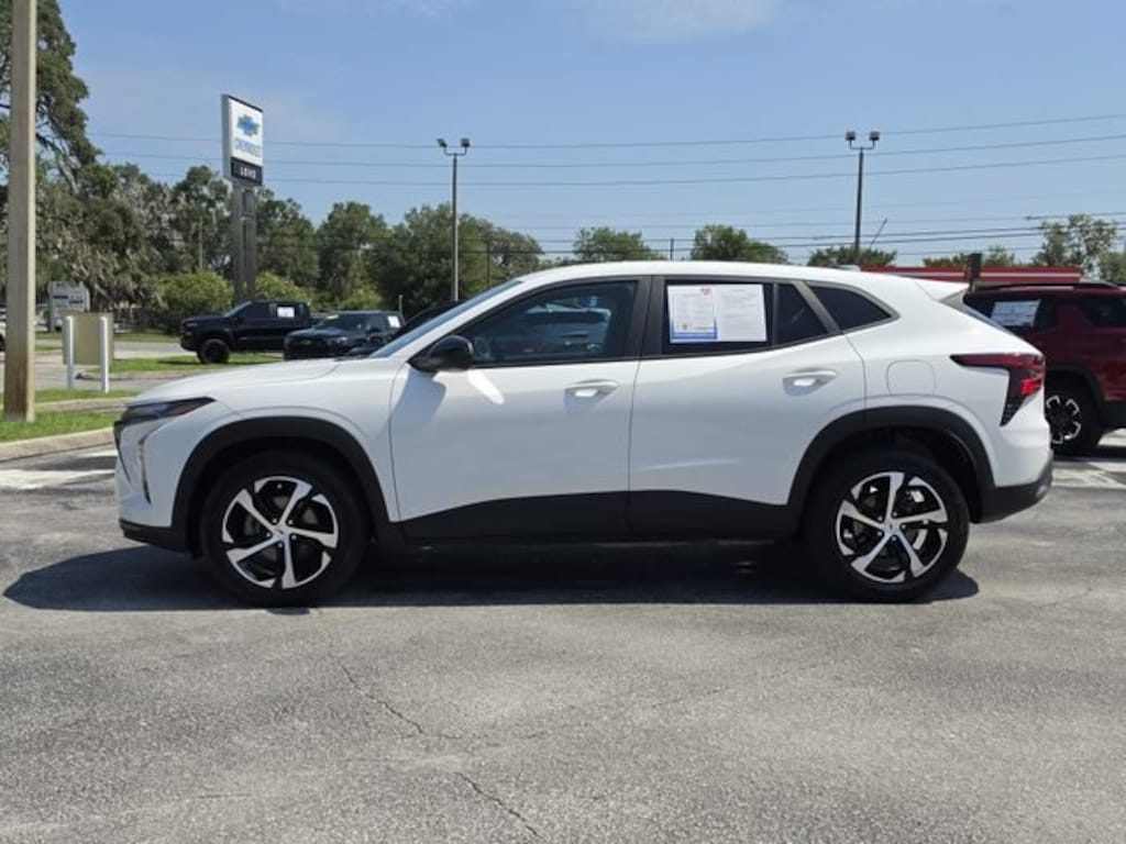 Used 2024 Chevrolet Trax 1RS SUV