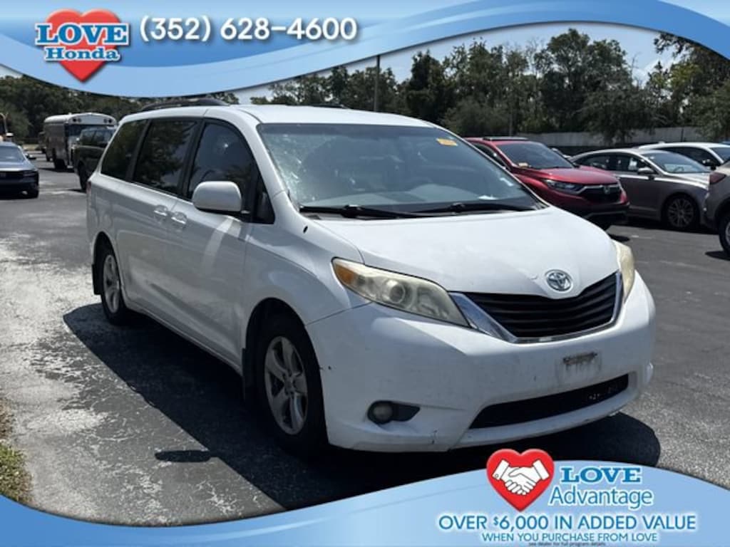Used 2014 Toyota Sienna LE AAS Van