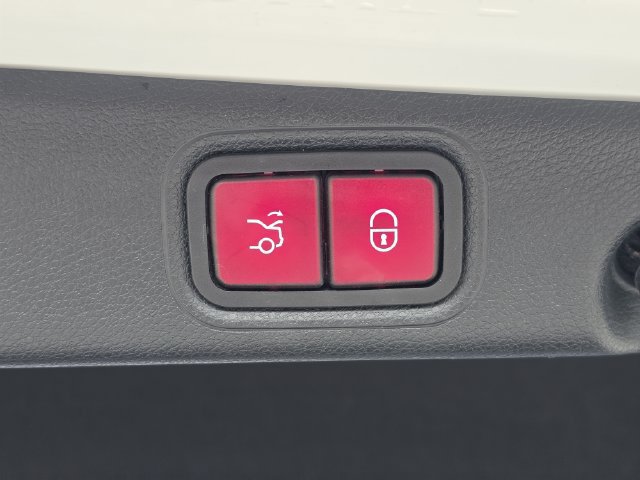 2021 Mercedes-Benz E-Class E350 - Photo 13