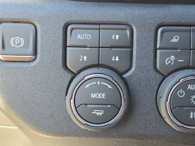 2026 Chevrolet Silverado 2500 HD ZR2 - Photo 30