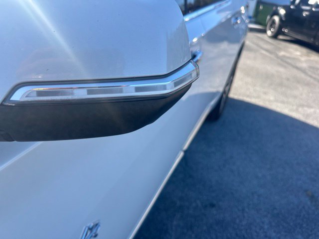 2023 Chevrolet Traverse High Country - Photo 13