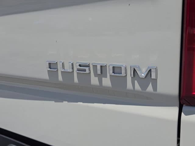 2026 Chevrolet Silverado 1500 Custom - Photo 13