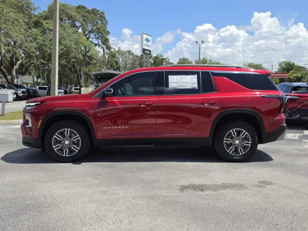 New 2026 Chevrolet Traverse LT SUV