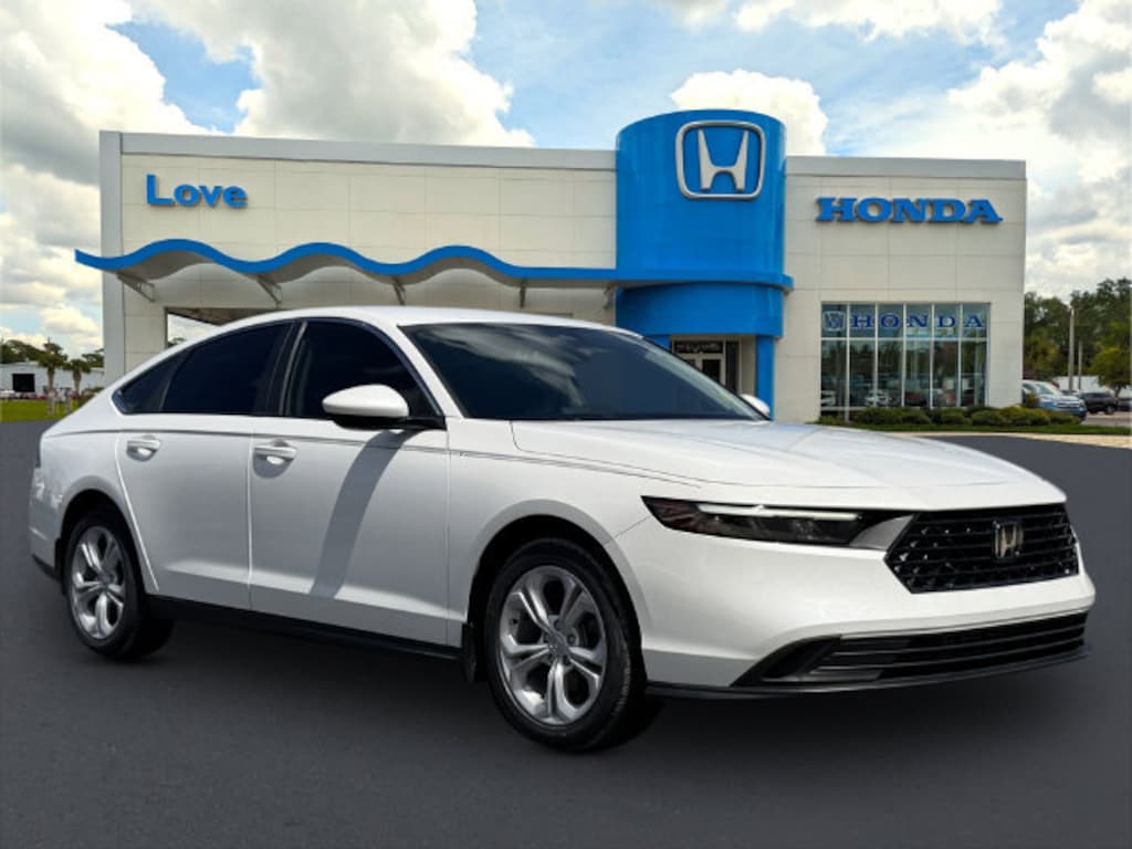 Used 2023 Honda Accord LX Sedan