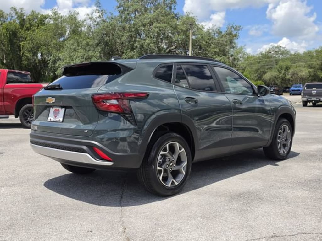 Used 2026 Chevrolet Trax LT SUV