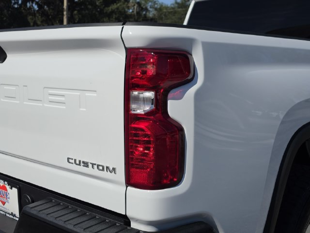 2025 Chevrolet Silverado 2500HD Custom - Photo 11