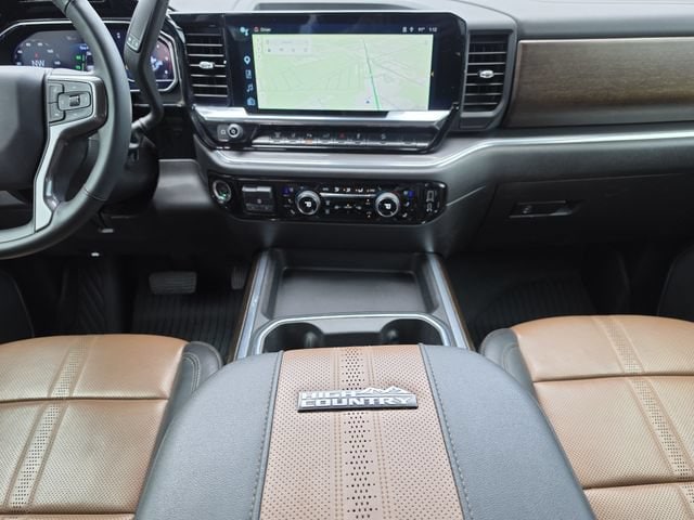 2025 Chevrolet Silverado 2500HD High Country - Photo 17